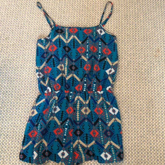 Forever 21 Other - FOREVER 21 ROMPER size M Forever 21 Other - FOREVER 21 ROMPER size M